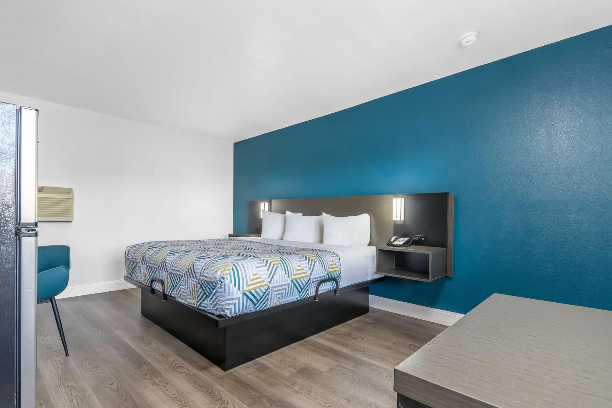 Studio 6 Suites Madera, Ca Yosemite Экстерьер фото