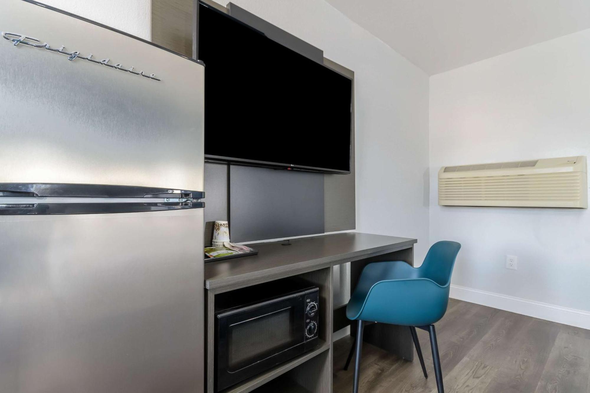 Studio 6 Suites Madera, Ca Yosemite Экстерьер фото